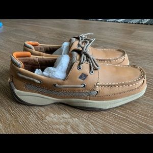 NEW Mens Sz. 10 1/2 Classic Sperry Boat Shoe.